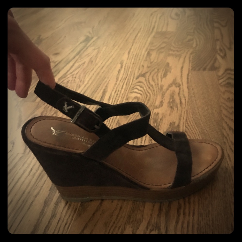 American Eagle brown wedges